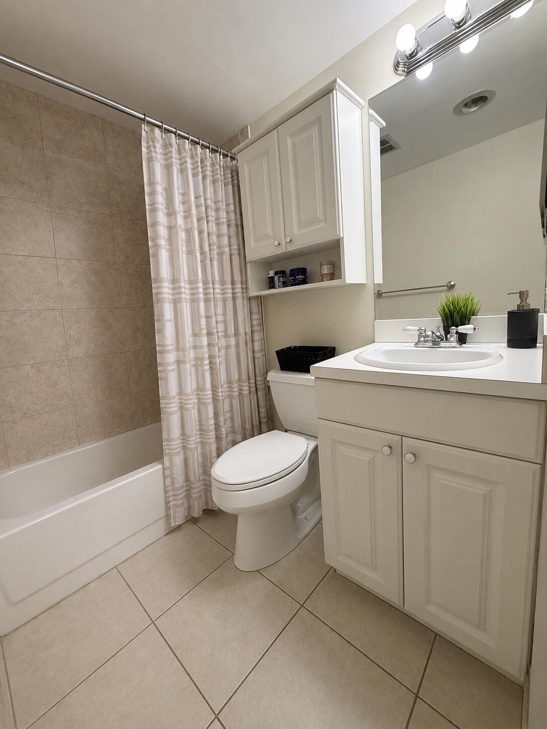 4168 INVERRARY Drive 103 — photo 4