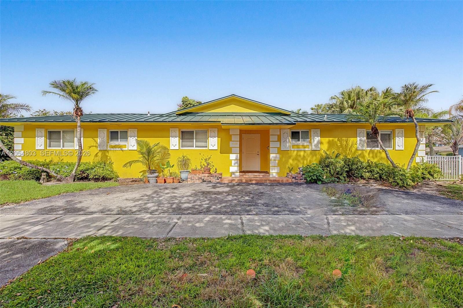 10650 SW 77th Court, Pinecrest, FL 33156