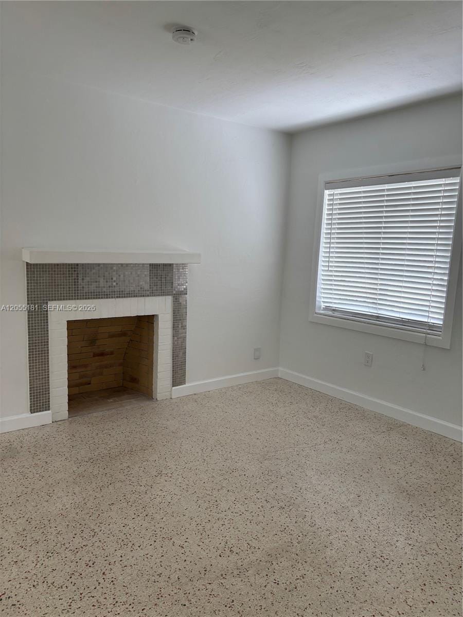 6410 SW 63rd Court . — photo 6