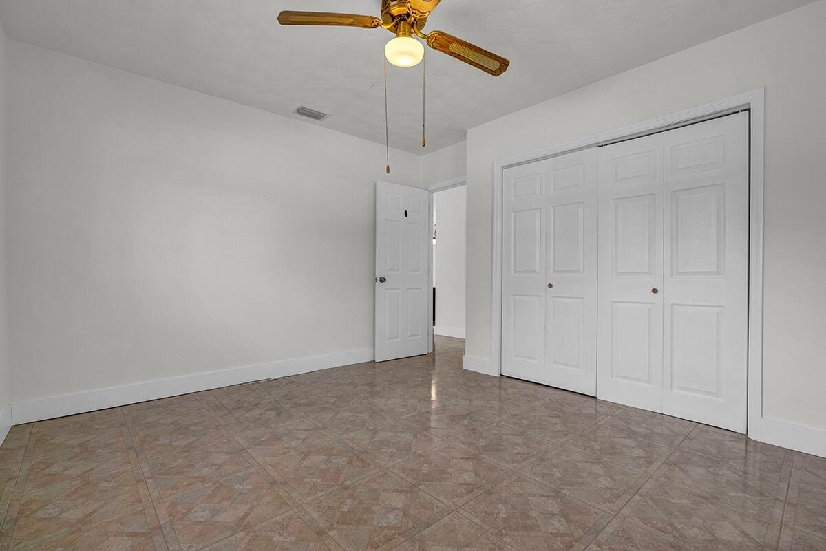 2100 N 57TH Avenue, Hollywood, FL 33021 photo 23