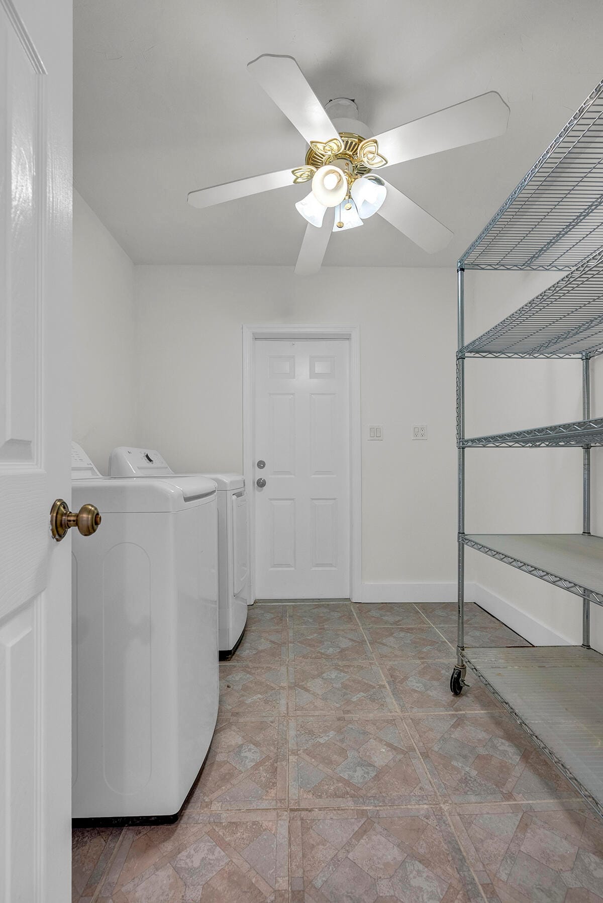 2100 N 57TH Avenue, Hollywood, FL 33021 photo 26