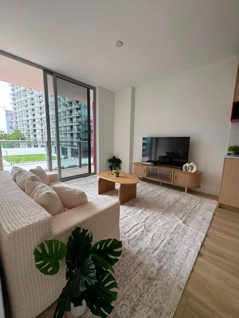 90 NE 32nd Street 811 — photo 12
