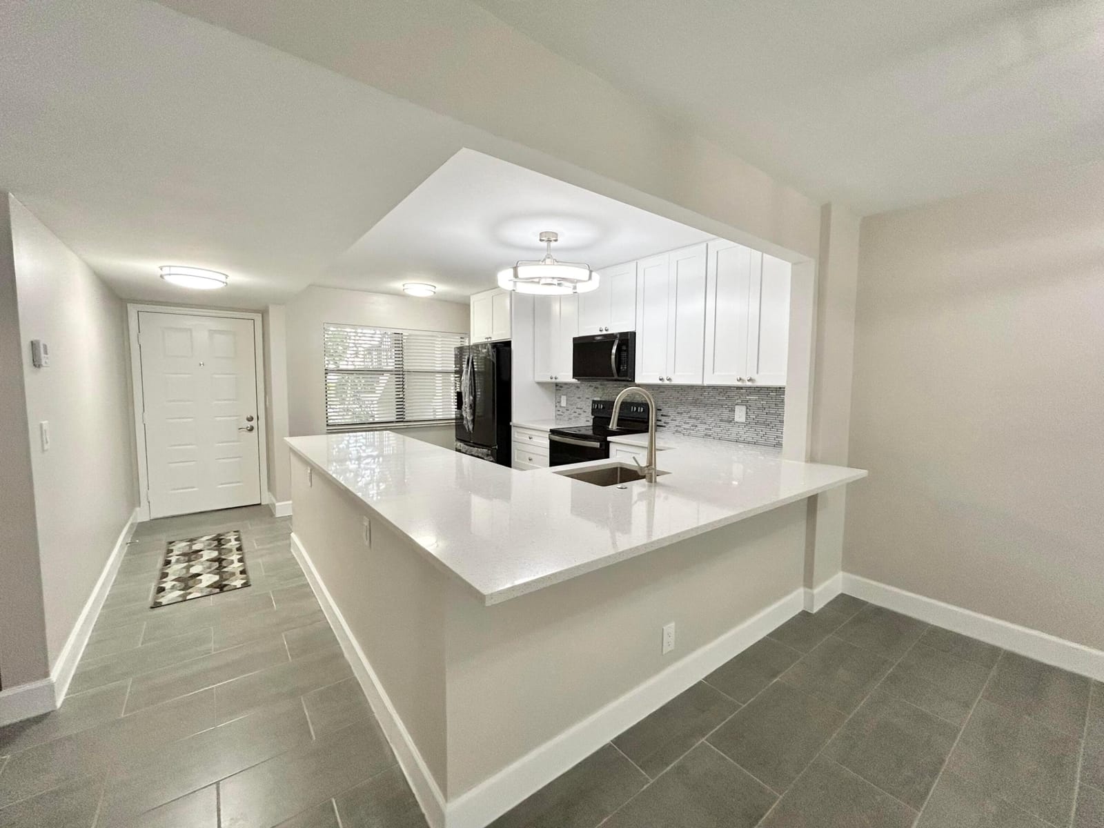 7681 Tahiti Lane 102, Lake Worth, FL 33467