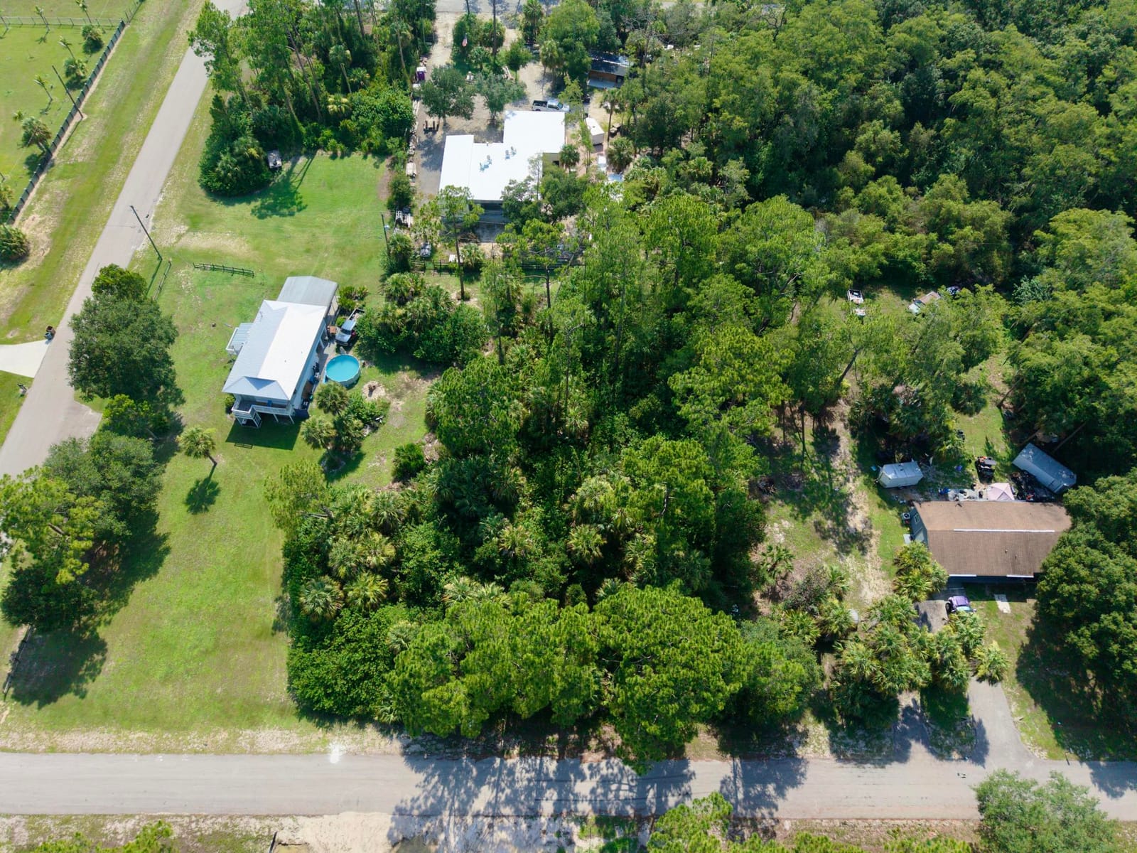 2303 Monroe Avenue, Alva, FL 33920 photo 6