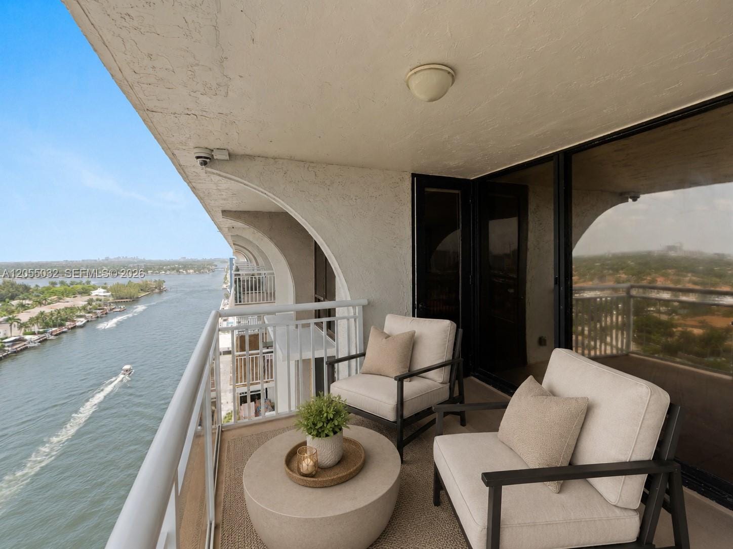 1600 S Ocean Drive 18B