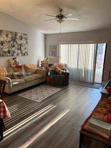 11699 NW 11th Street, Pembroke Pines, FL 33026