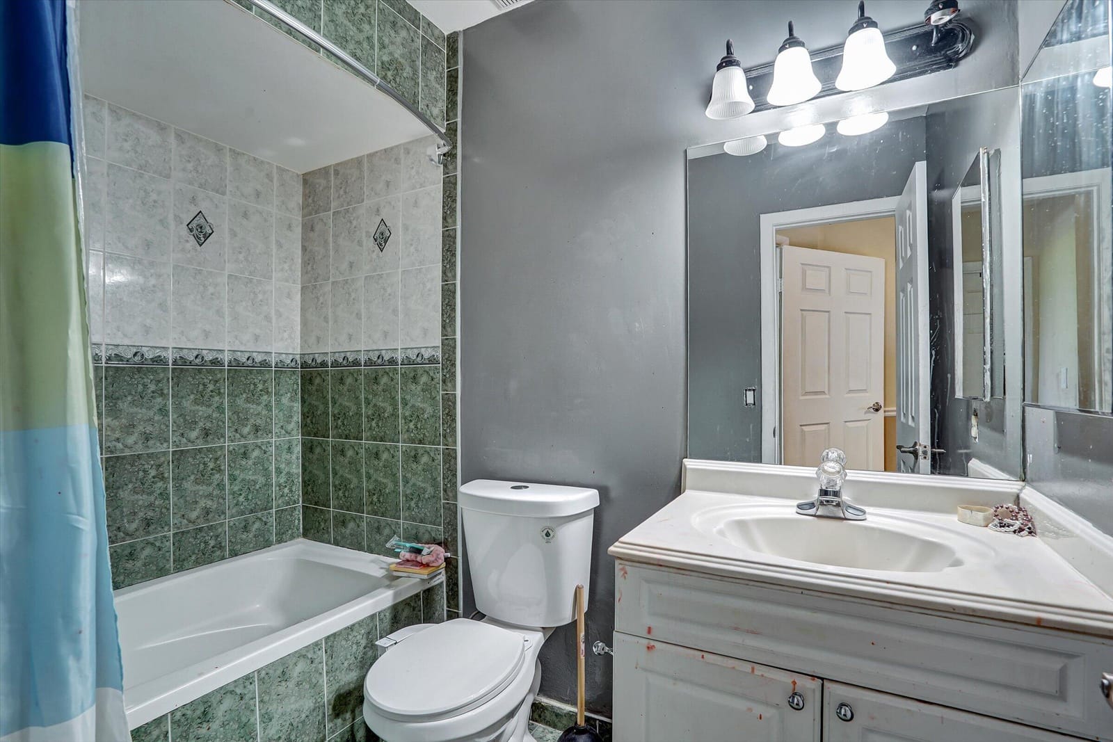 10723 NW 11TH Street 10723, Pembroke Pines, FL 33026