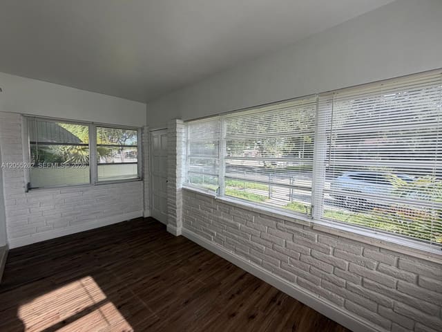 890 NW 55th Street 1, Miami, FL 33127