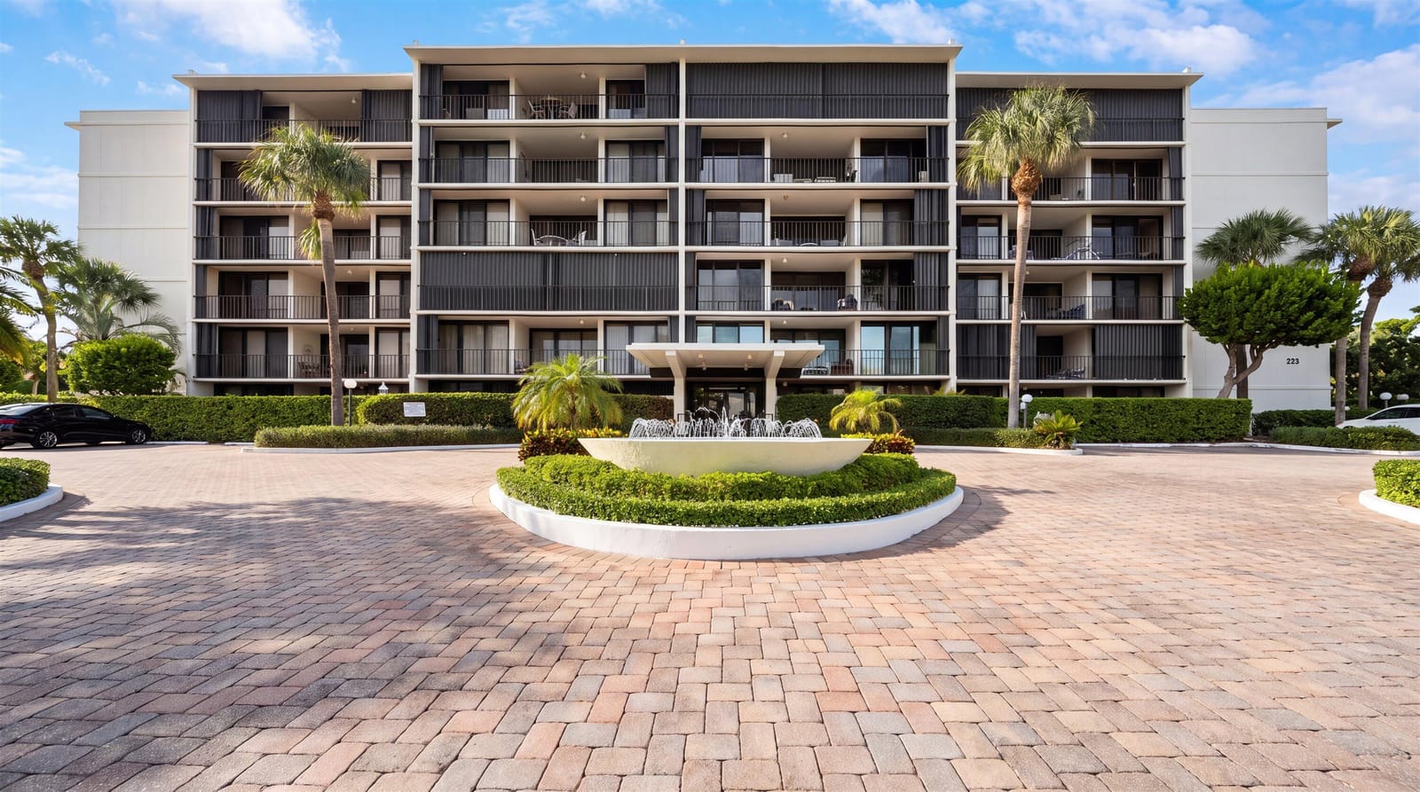 225 S Beach Road 102