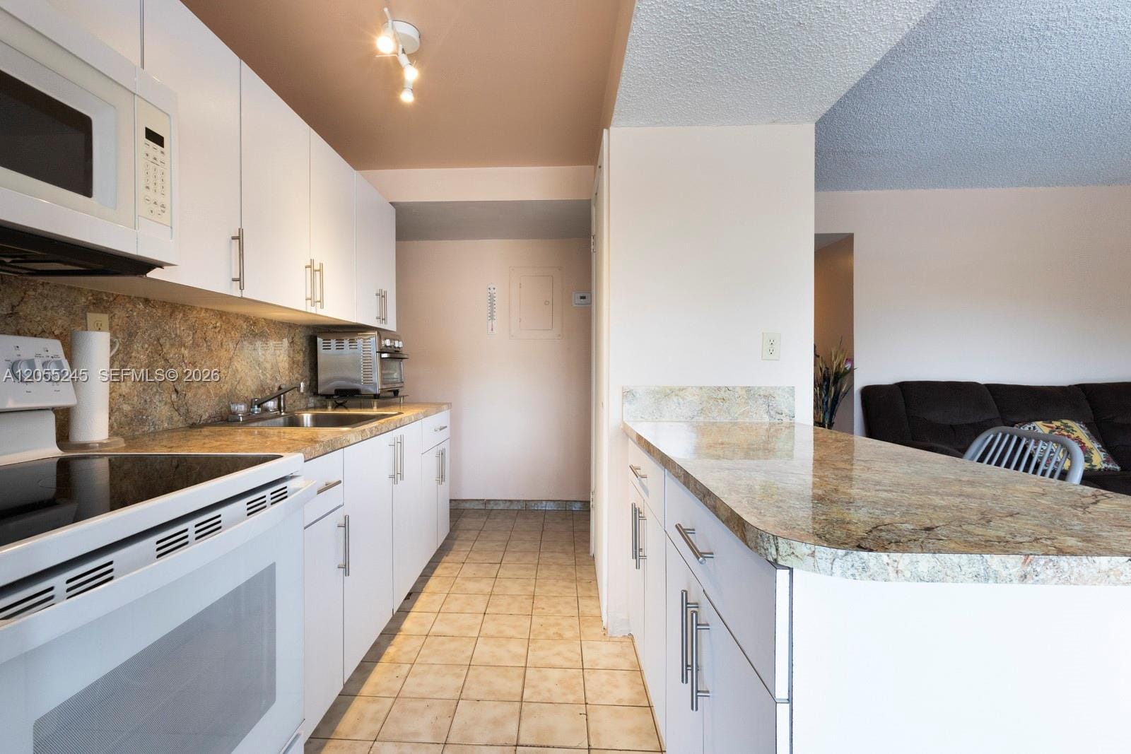 9350 W Flagler Street 208B, Miami, FL 33174 photo 7