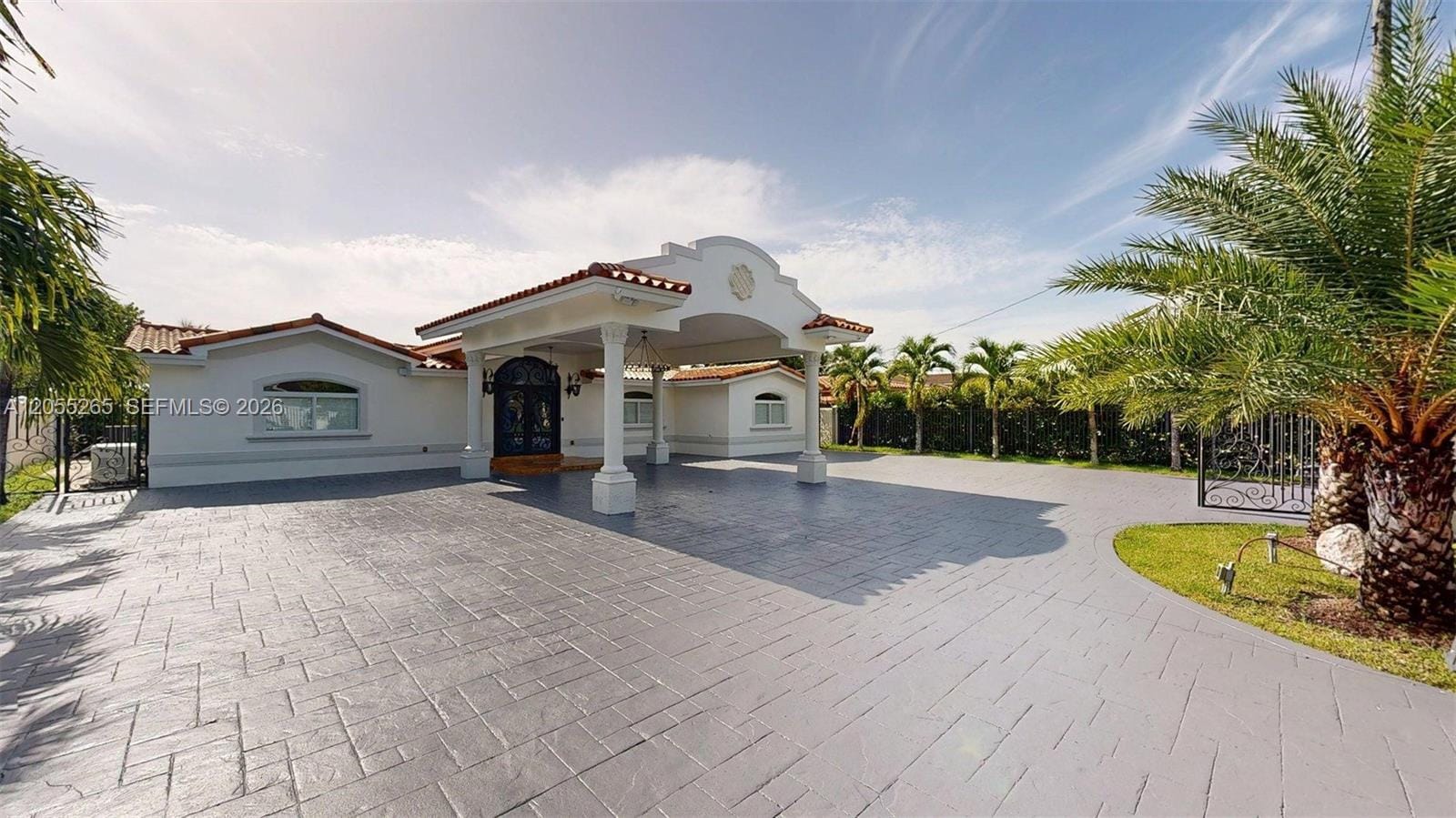 6265 W 10th Avenue, Hialeah, FL 33012
