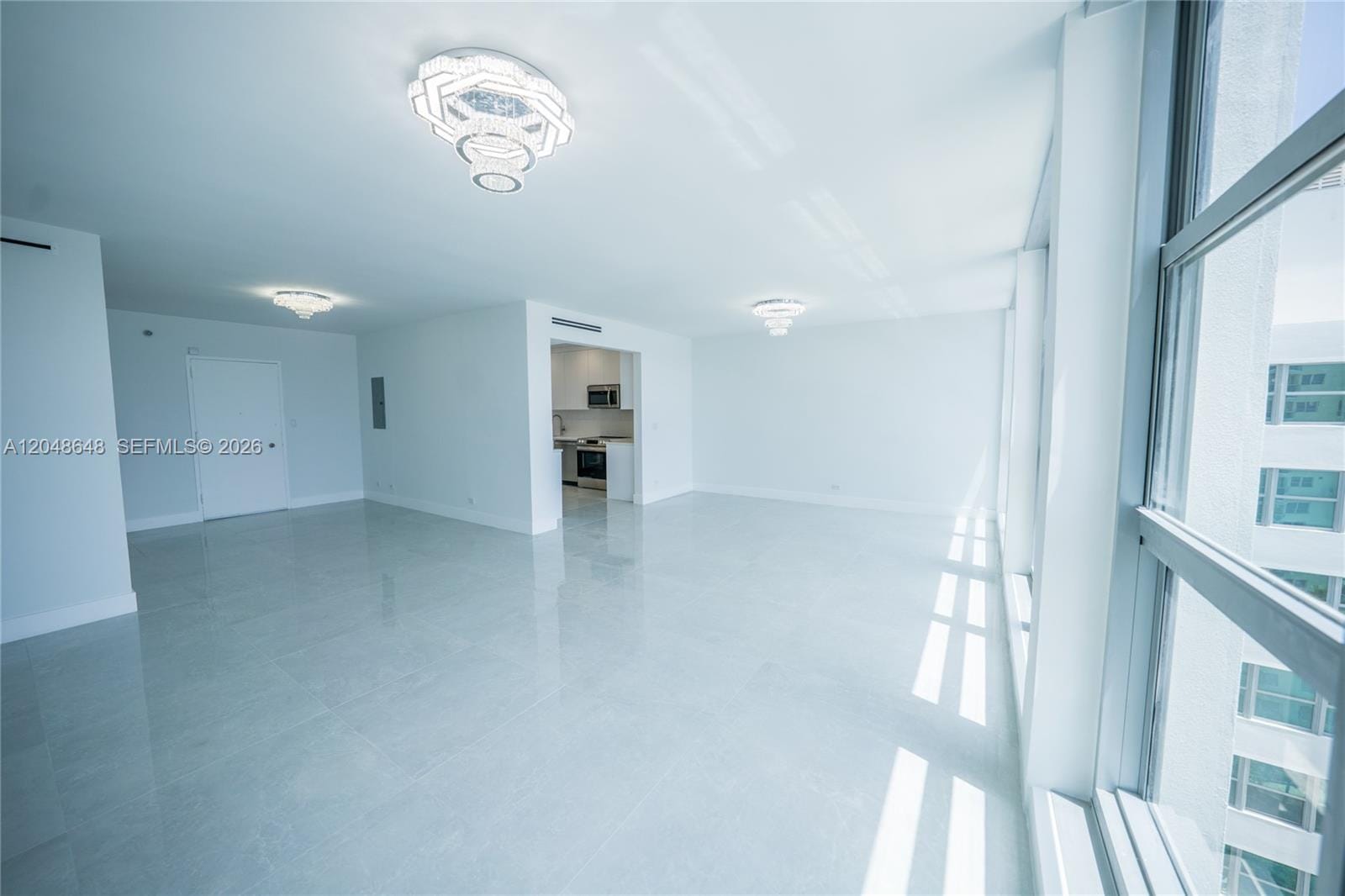 5055 Collins Avenue 14H — photo 4