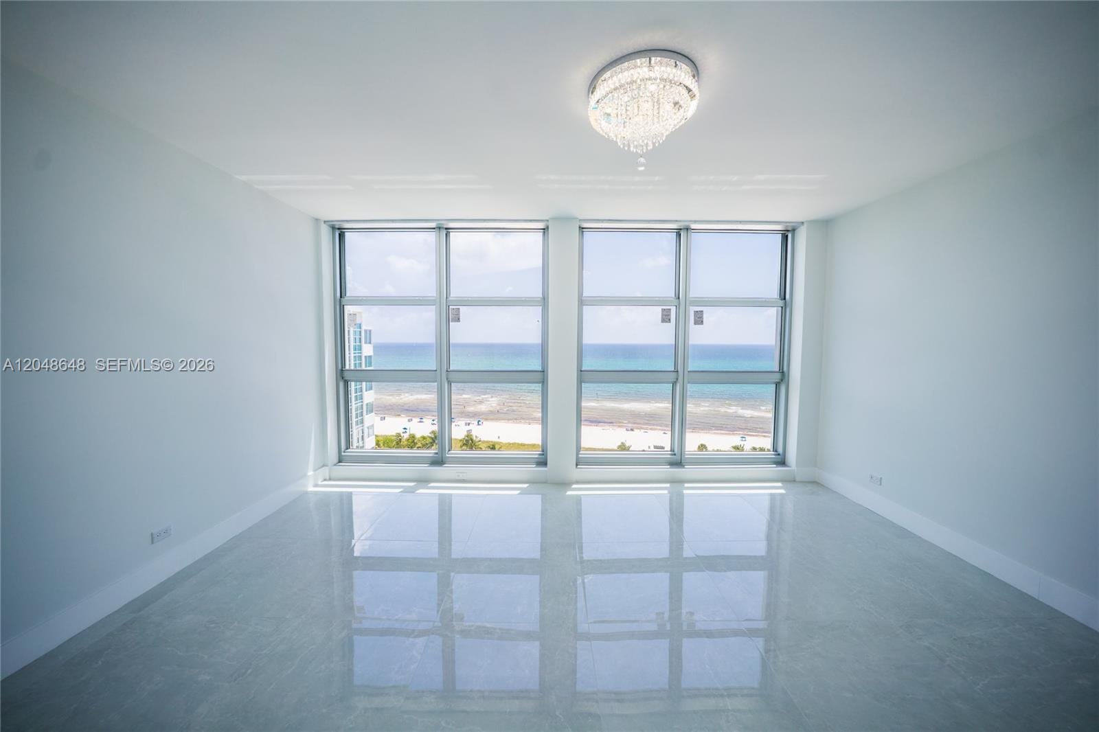 5055 Collins Avenue 14H — photo 9