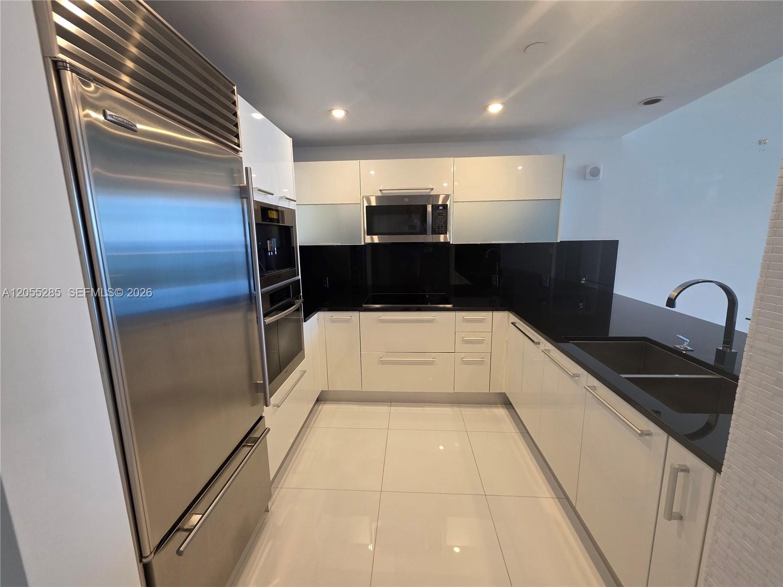 17121 Collins Avenue 2306, Sunny Isles Beach, FL 33160 photo 13