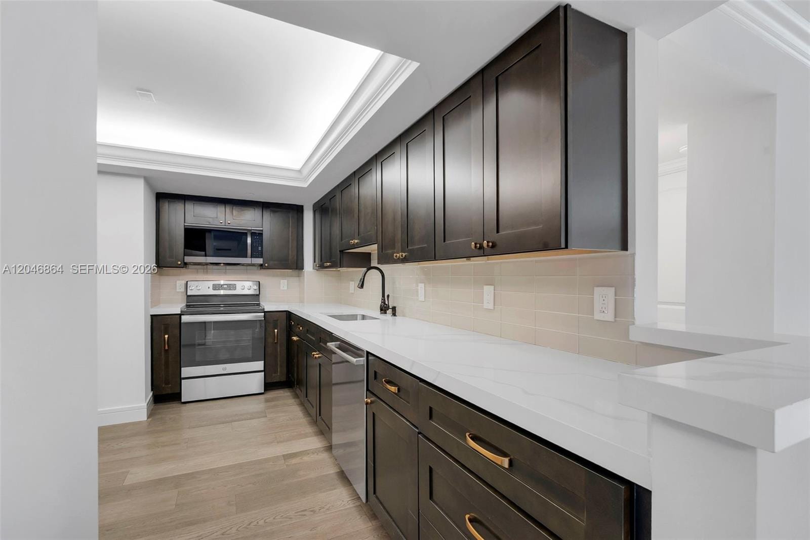 3200 Port Royale Drive N 205 — photo 6