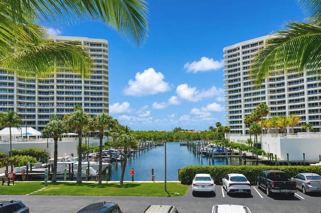 4101 N Ocean Boulevard 205, Boca Raton, FL 33431