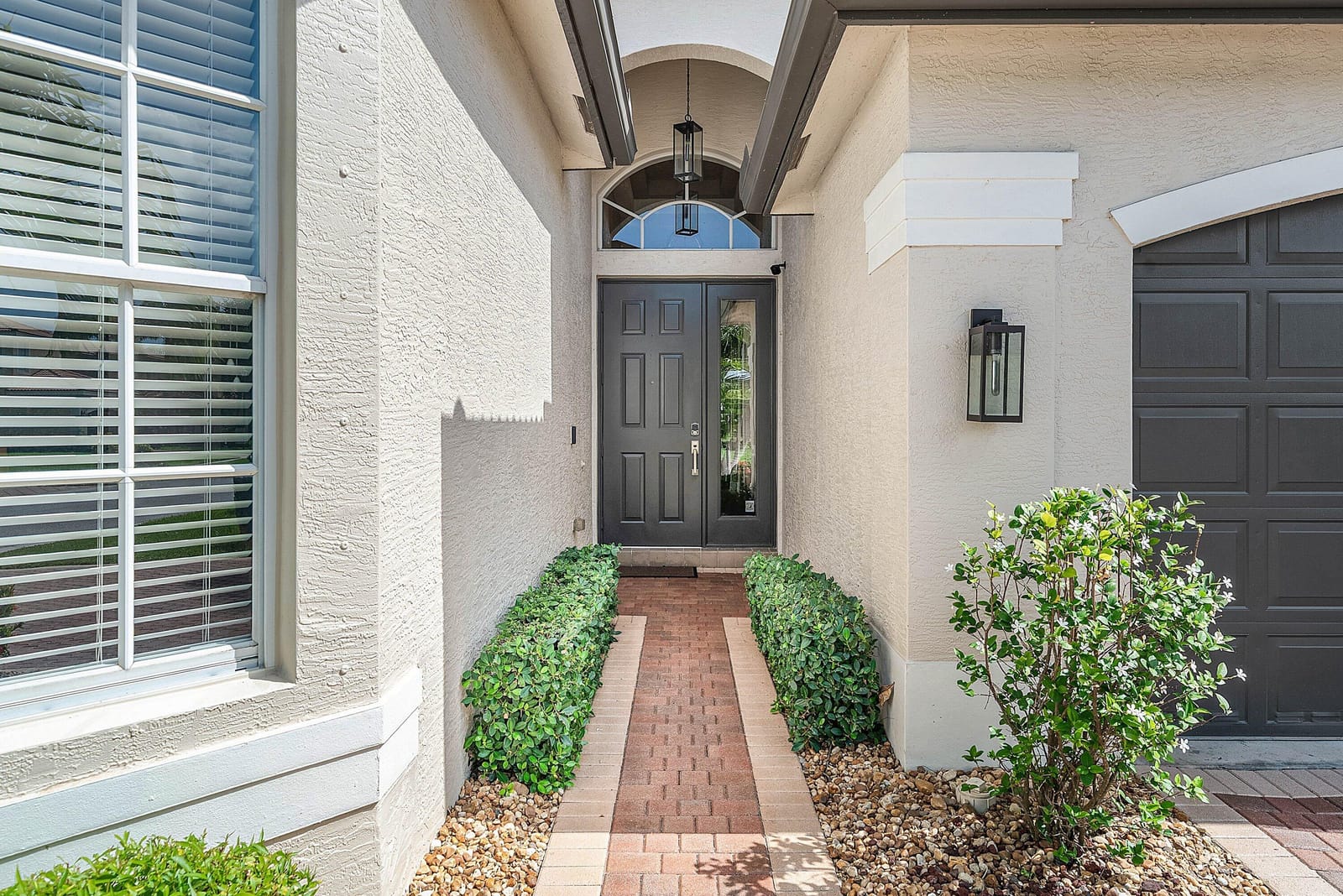 8564 BREEZY OAK Way — photo 4