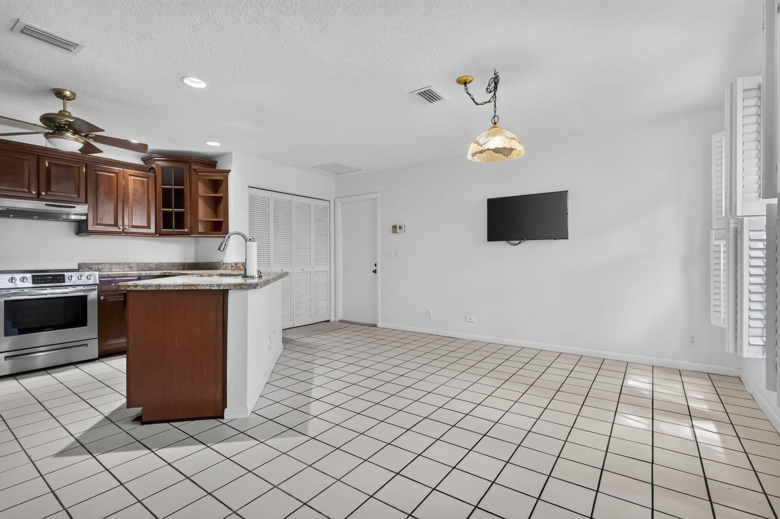 10940 Stafford Circle S, Boynton Beach, FL 33436 photo 13