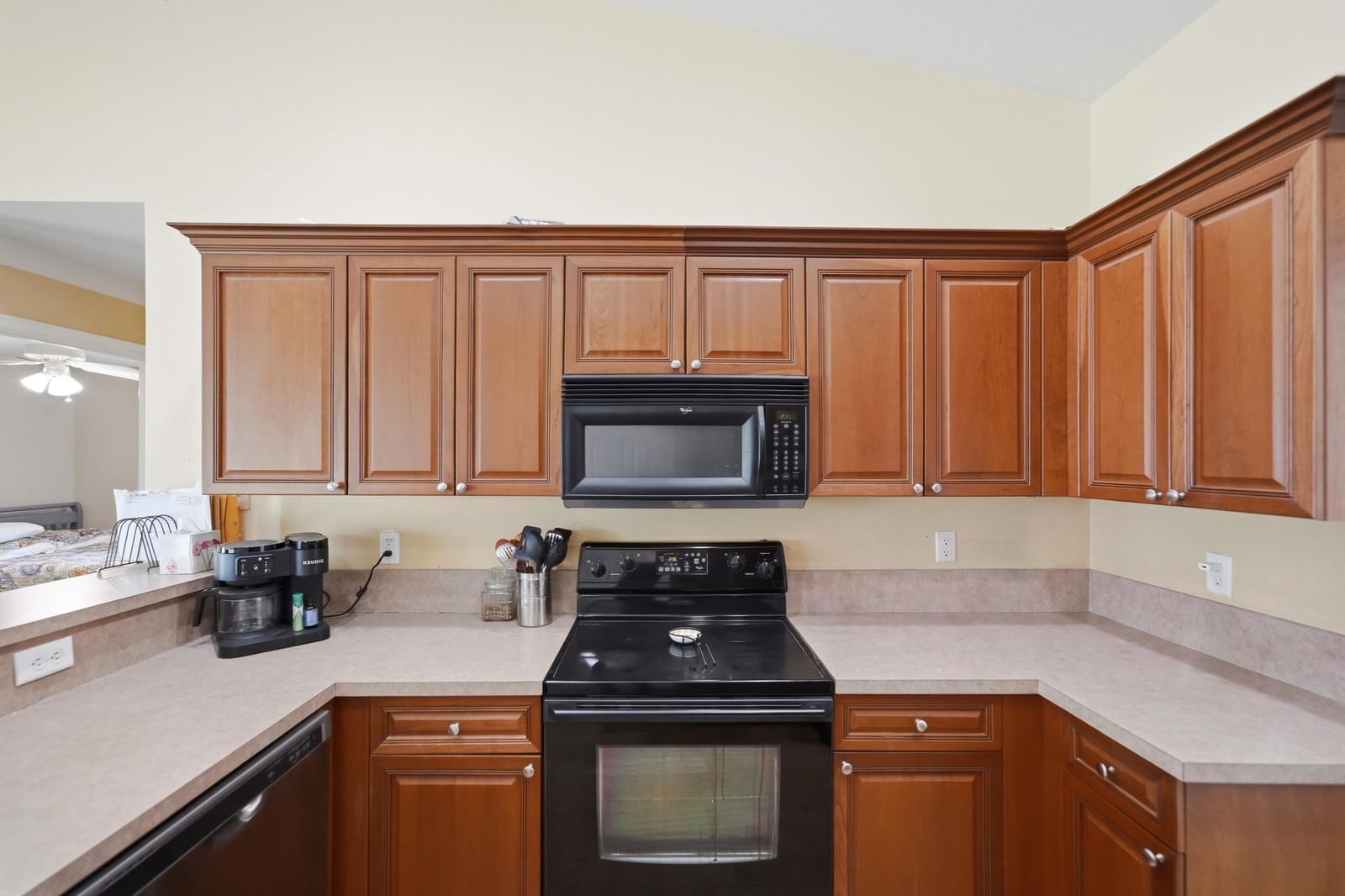 937 SW SOUTH GLOBE Avenue, Port St. Lucie, FL 34953 photo 30