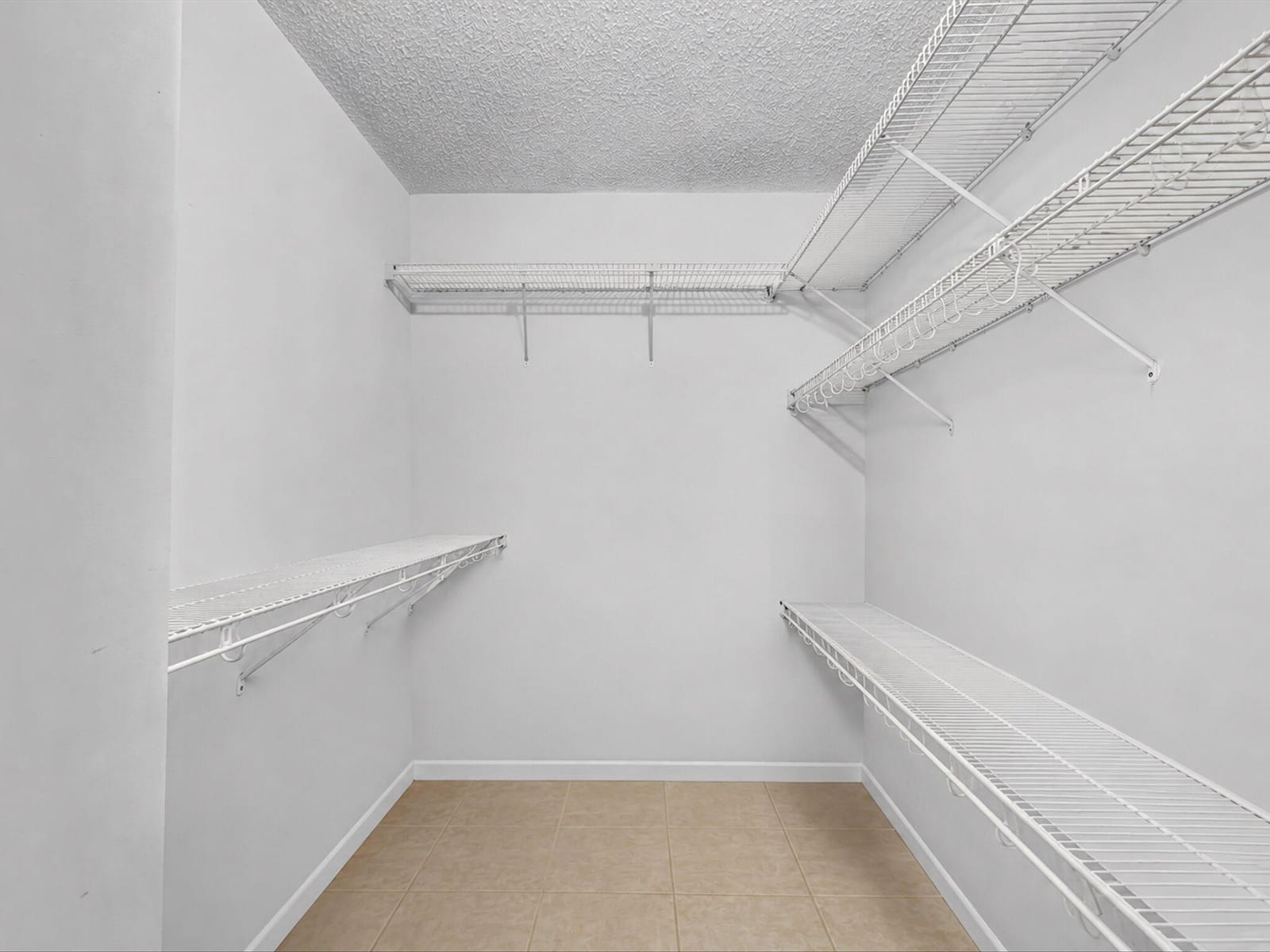 14701 Cumberland Drive 3060, Delray Beach, FL 33446 photo 23