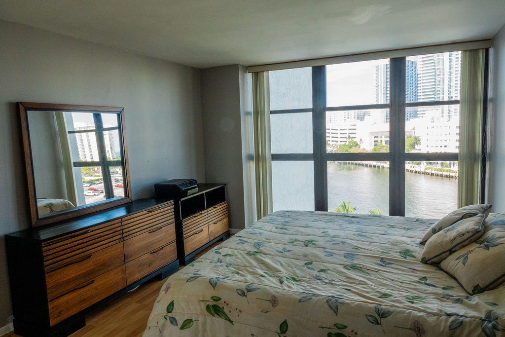 200 LESLIE Drive 819, Hallandale Beach, FL 33009 photo 11