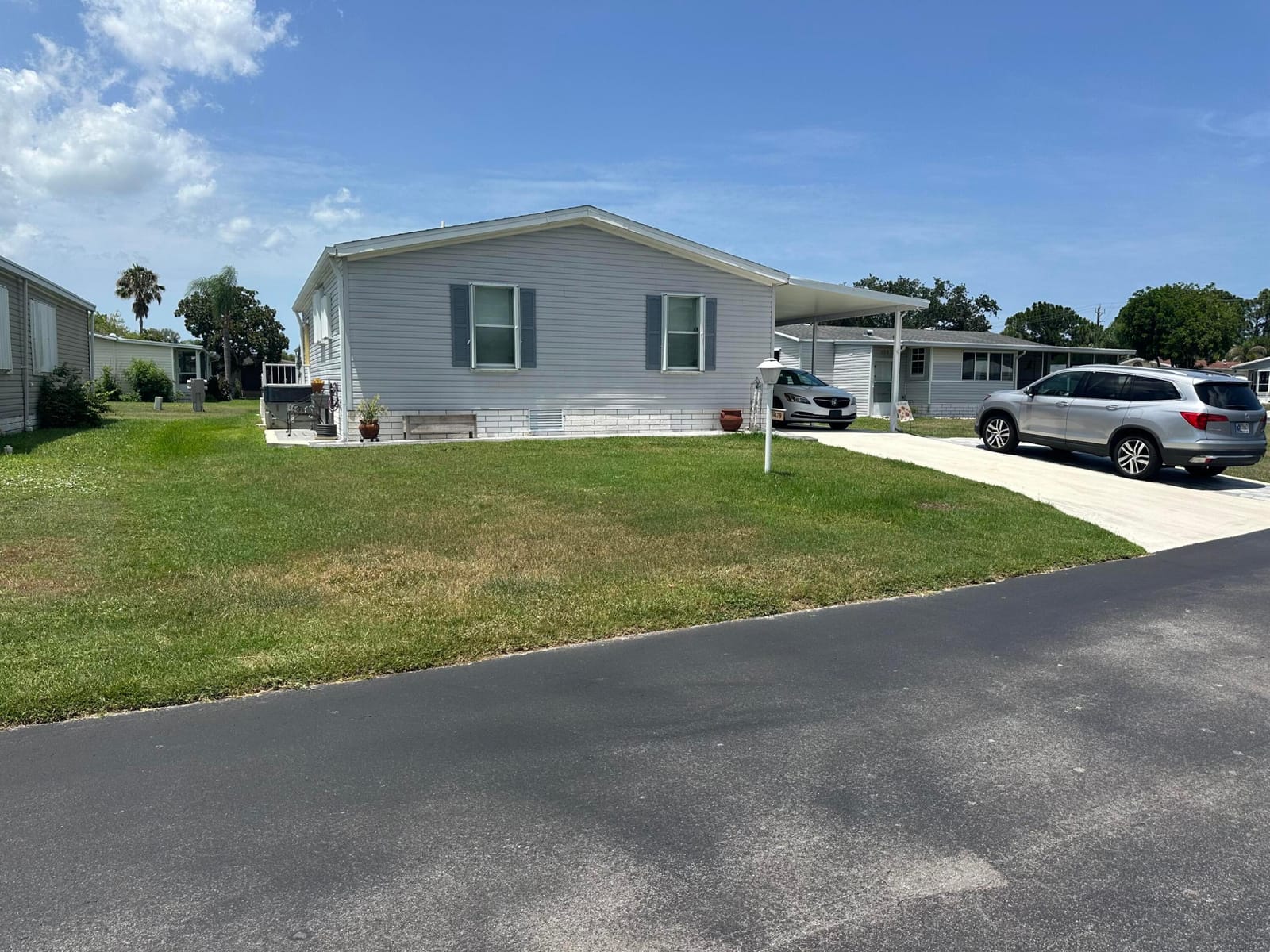 Pending home at 479 TROPICAL ISLES Circle F-18, Fort Pierce, FL 34982