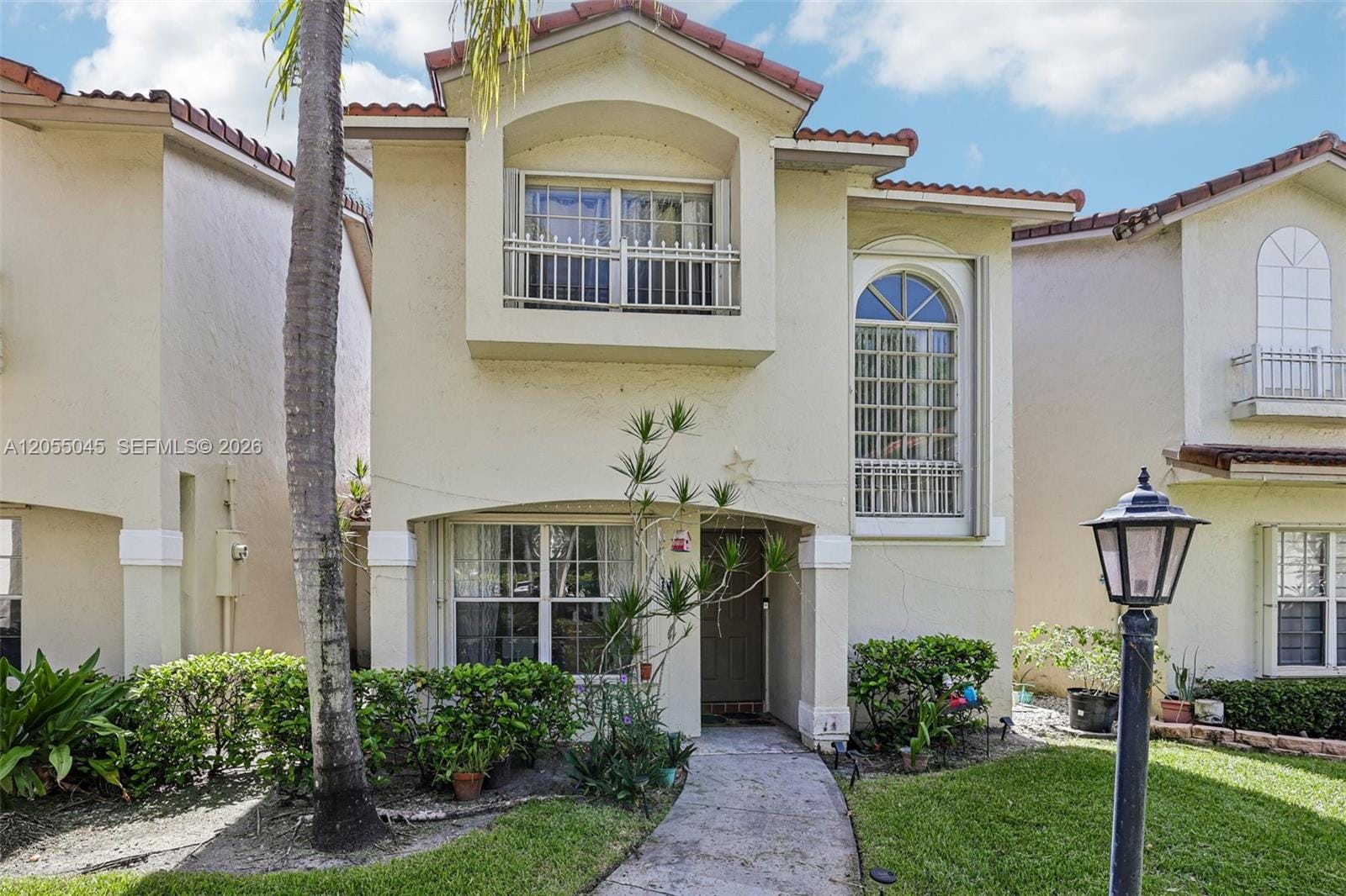 115 NW 108th Avenue, Pembroke Pines, FL 33026