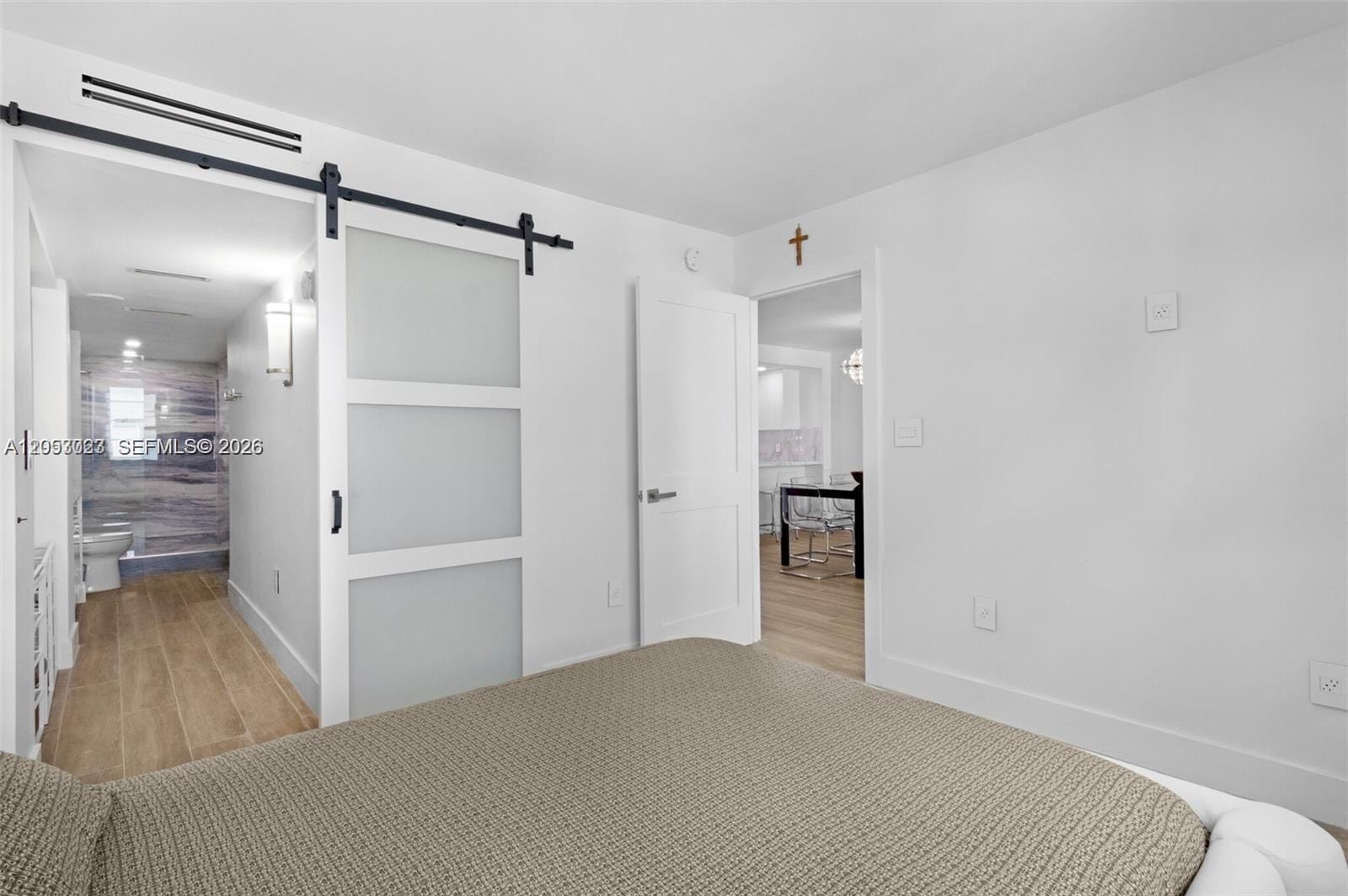 5701 Collins Avenue 1707 — photo 8