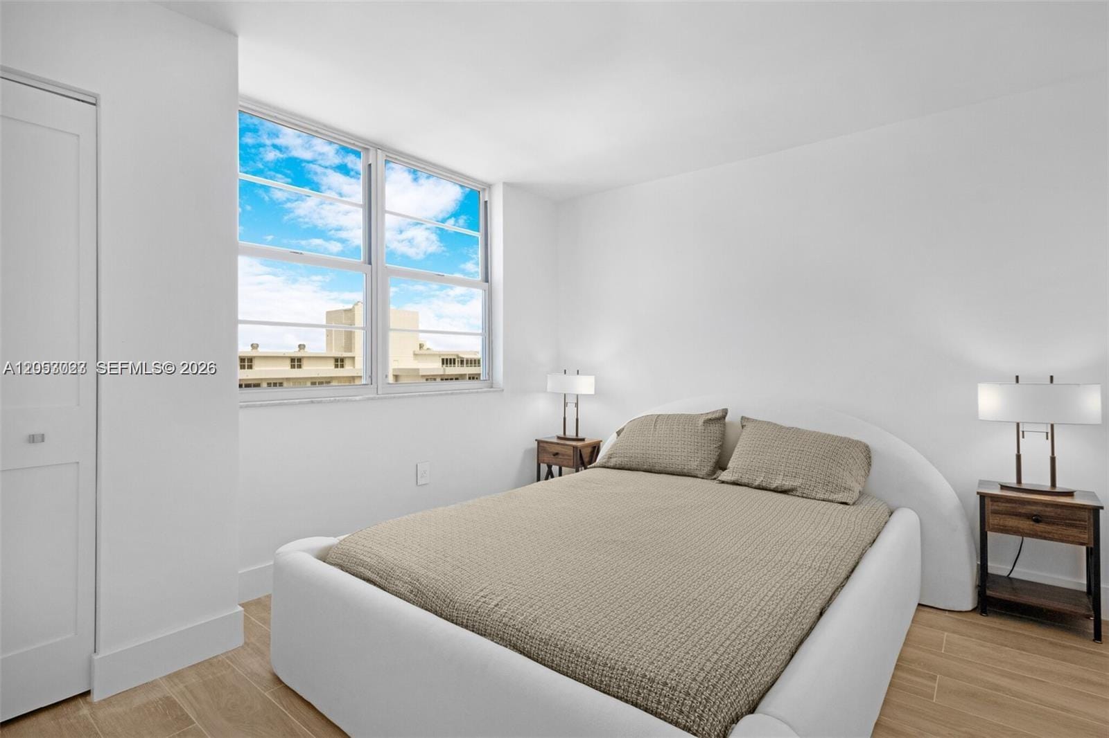 5701 Collins Avenue 1707 — photo 6