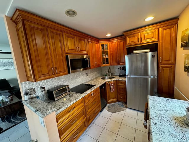669 Burgundy N, Kings Point Burgundy, Delray Beach, FL