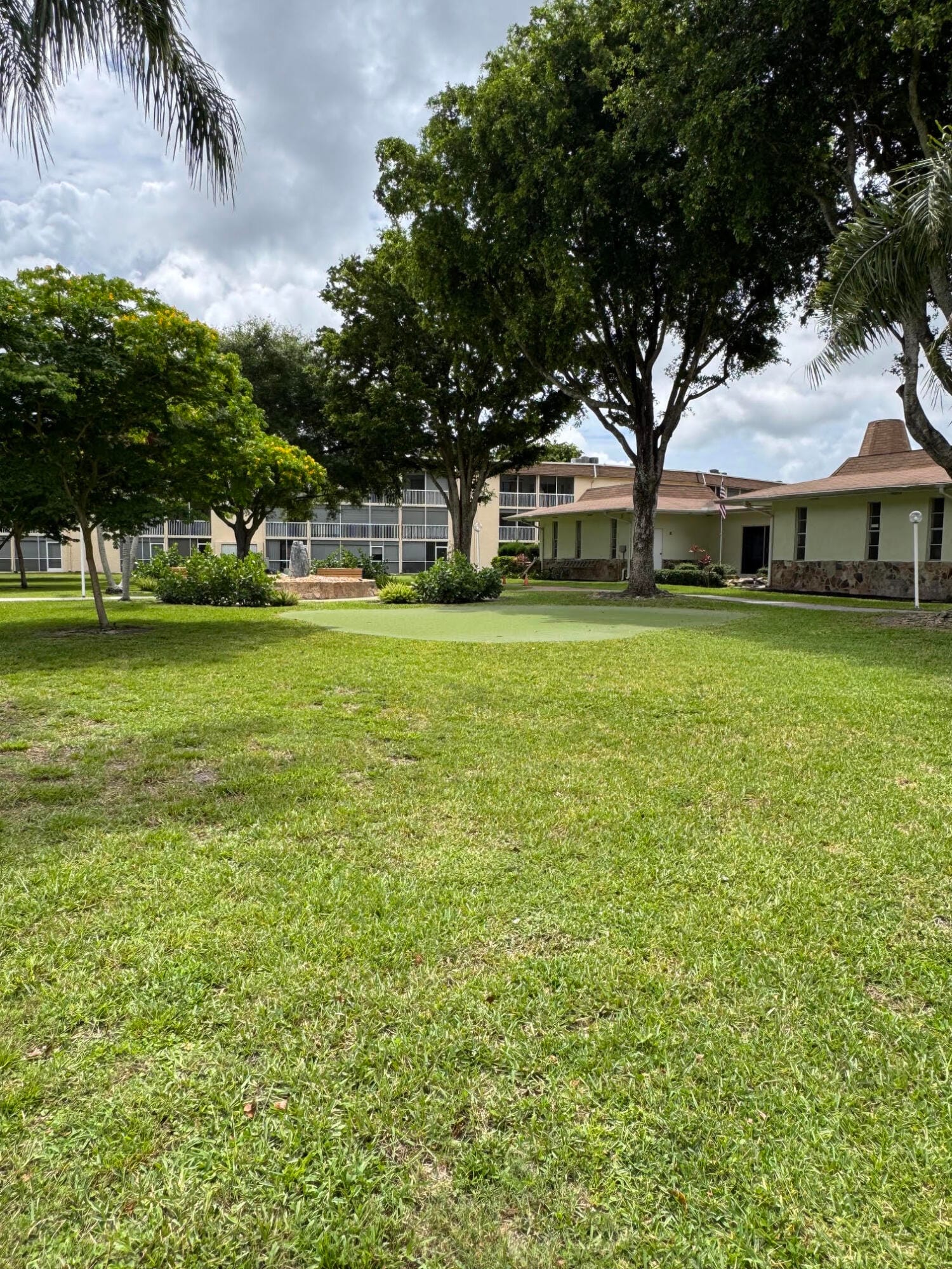 700 VILLAGE GREEN Court 221, Palm Springs, FL 33461 photo 23