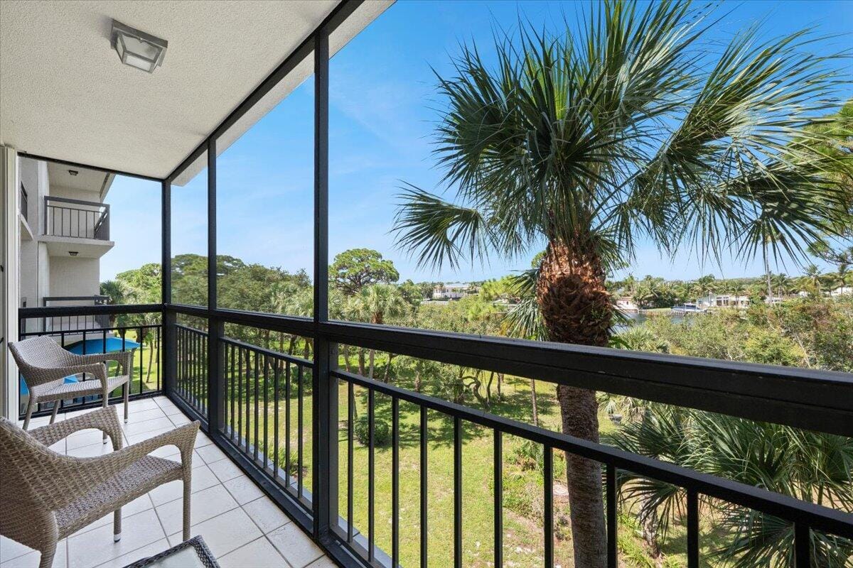 2001 Marina Isle Way 405 — photo 12