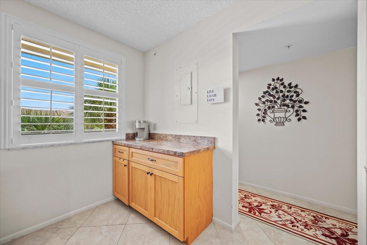2001 Marina Isle Way 405 — photo 6