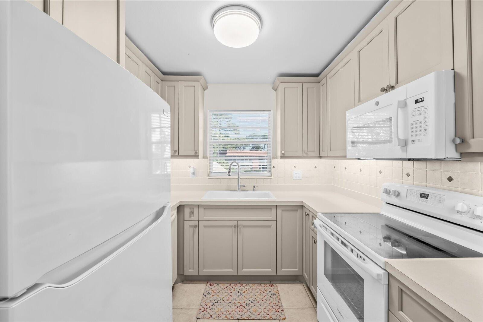 2600 SE OCEAN Boulevard DD-8 — photo 6