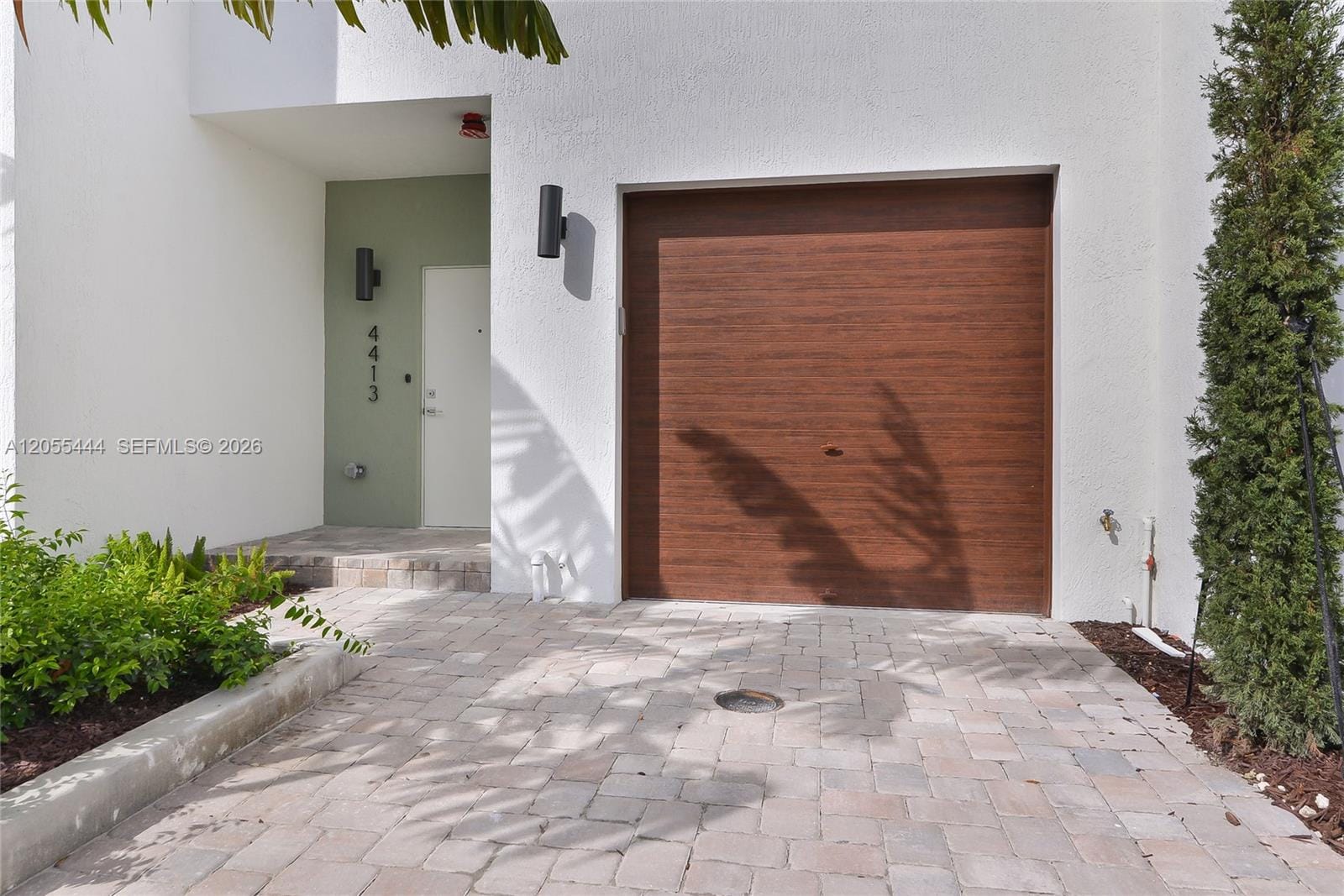 4413 NW 9 Street, Plantation, FL 33317 photo 2
