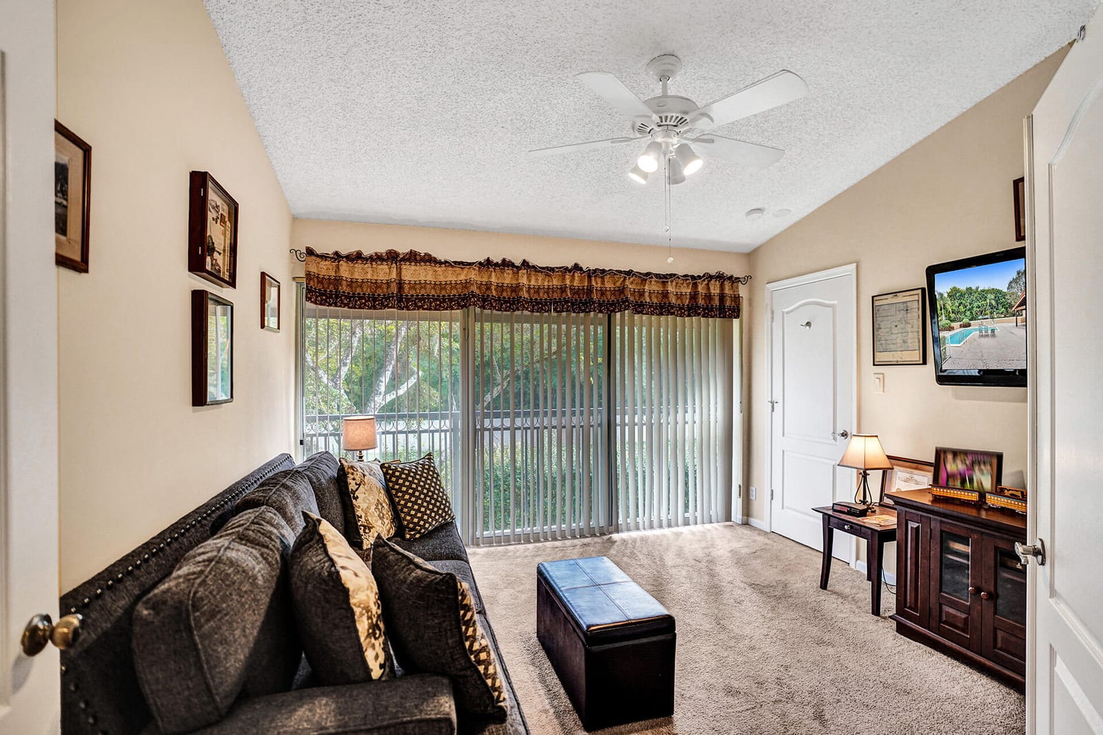 4941 Riverside Drive, Coral Springs, FL 33067 photo 15