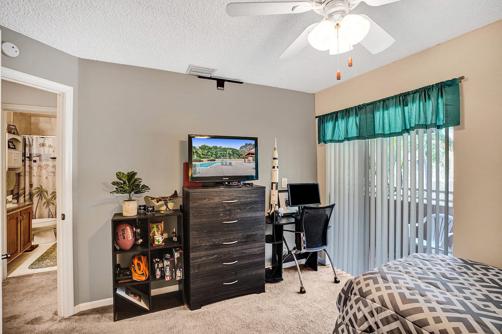 4941 Riverside Drive, Coral Springs, FL 33067 photo 19