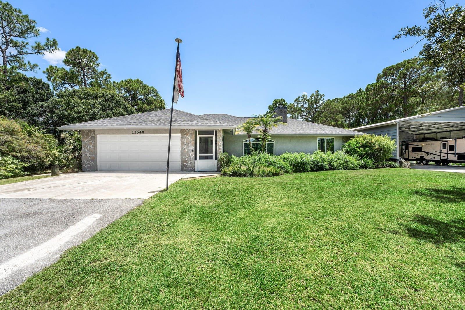 13548 74th Street N
