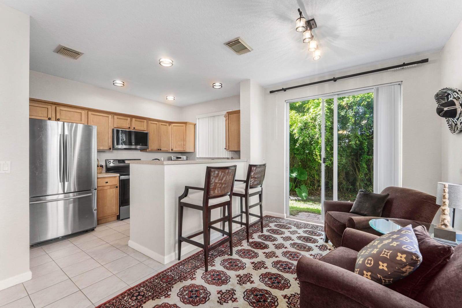 1808 Sonrisa Street — photo 3