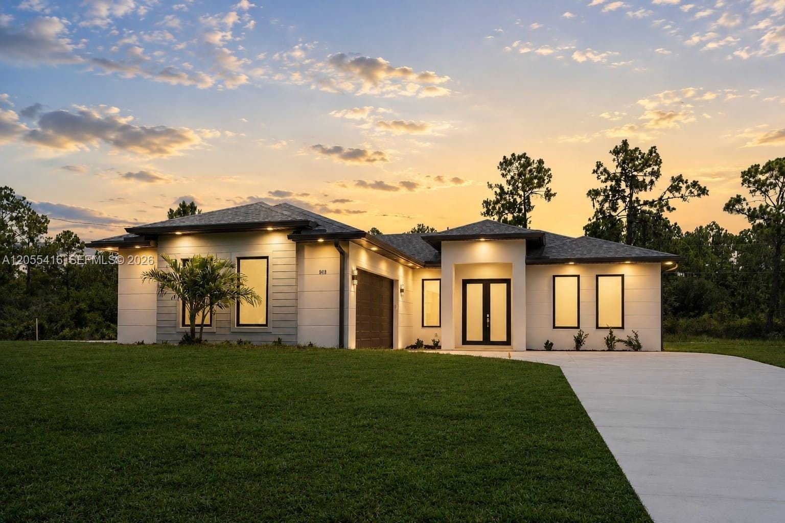 8418 Sun N Lakes Boulevard, Sebring, FL 33872