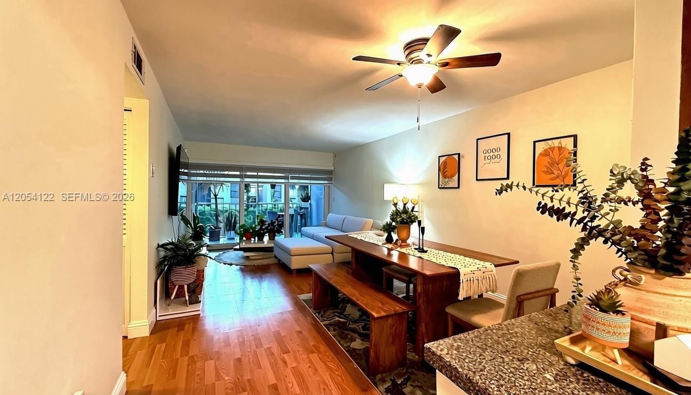 483 N Pine Island Road C-205 — photo 6
