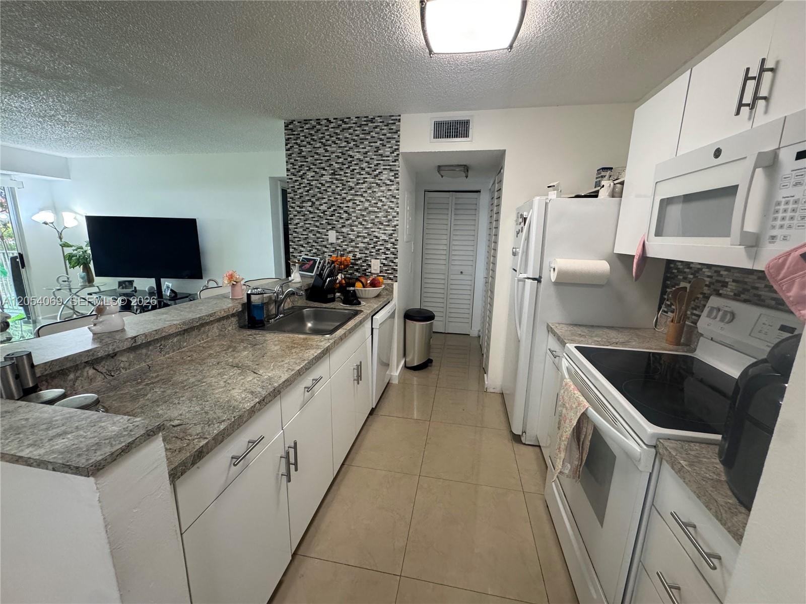 10610 SW 158th Court 206 — photo 4