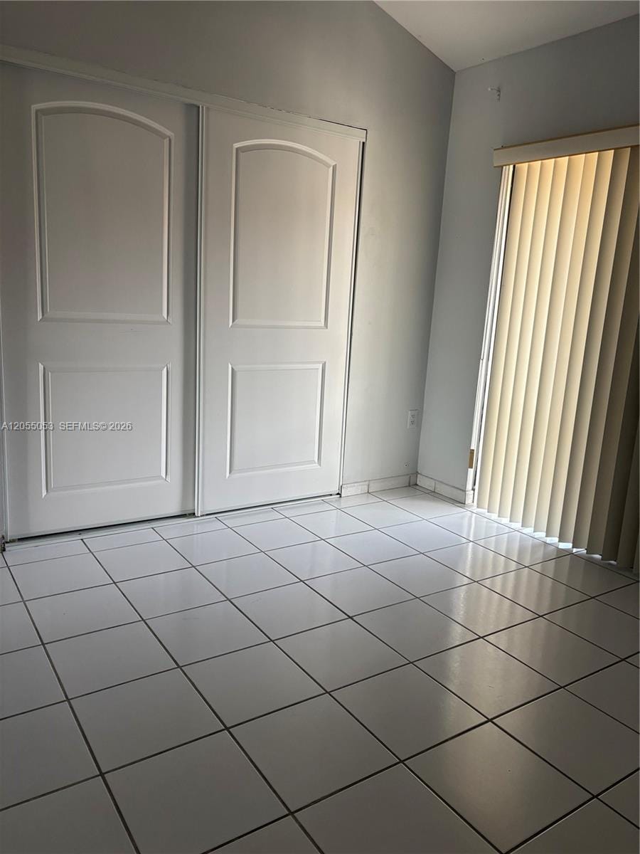 1907 SW 107th Avenue 807 — photo 9