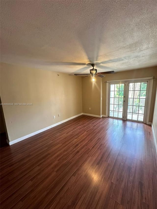 5035 Wiles Road 203, Coconut Creek, FL 33073