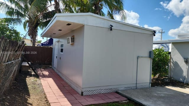 3533 SW 91st Avenue A, Miami, FL 33165