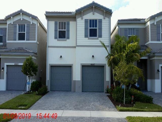 4447 NW 48TH Terrace — photo 2