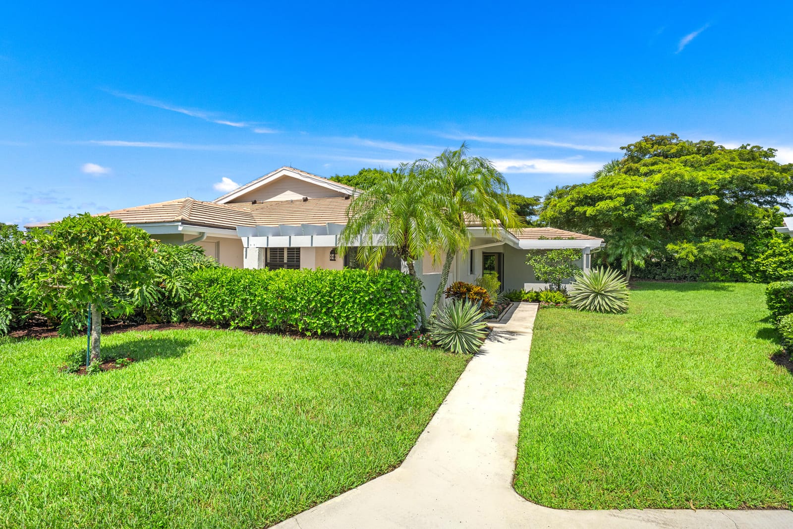 3644 Freshwater Drive, Jupiter, FL 33477 photo 6