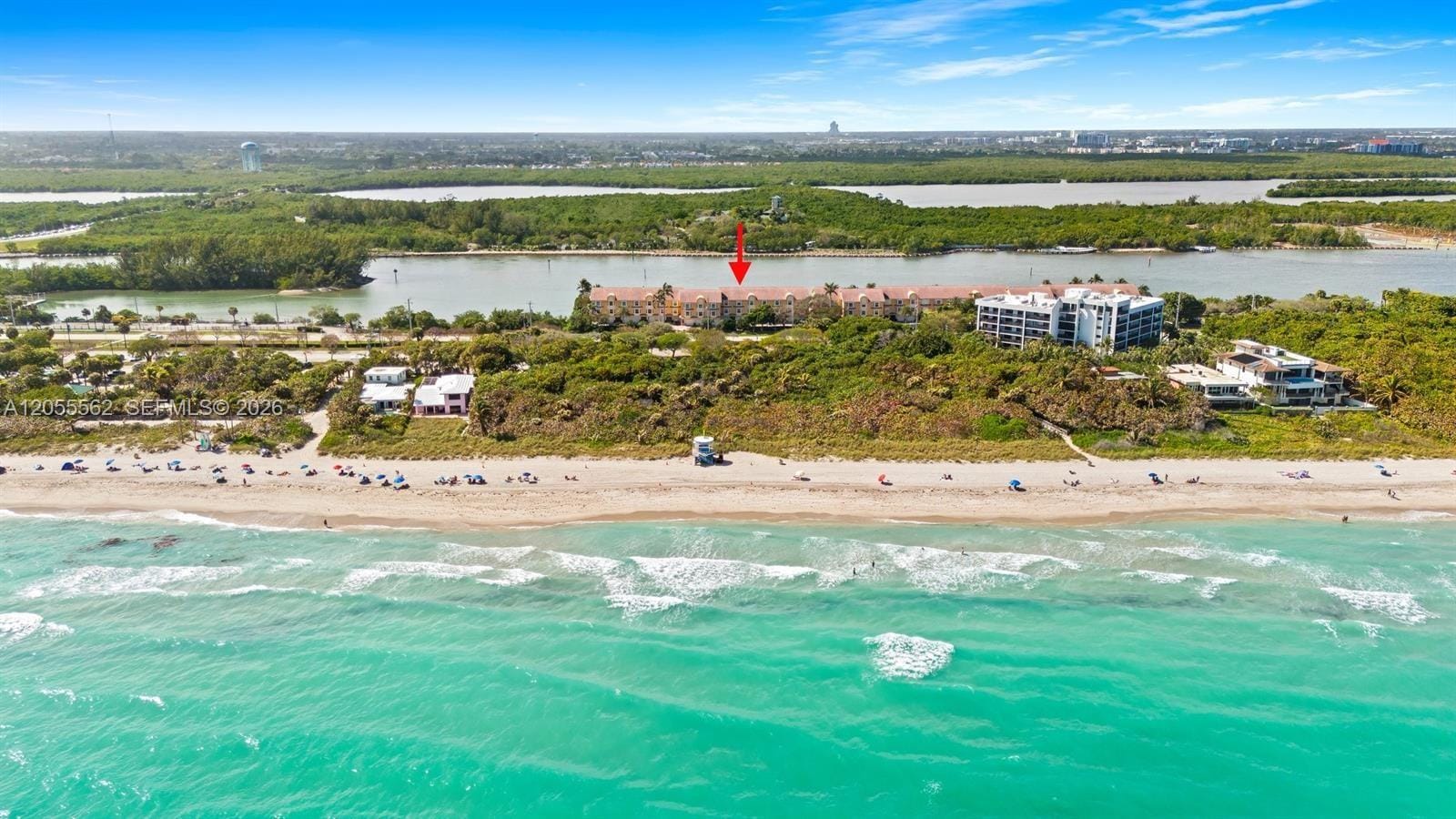 4234 N Ocean Drive, Hollywood, FL 33019