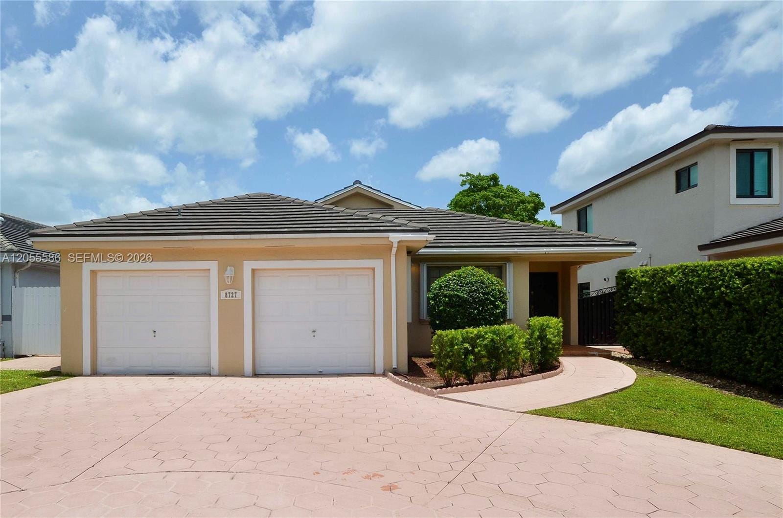 8727 NW 150th Terrace, Miami Lakes, FL 33018