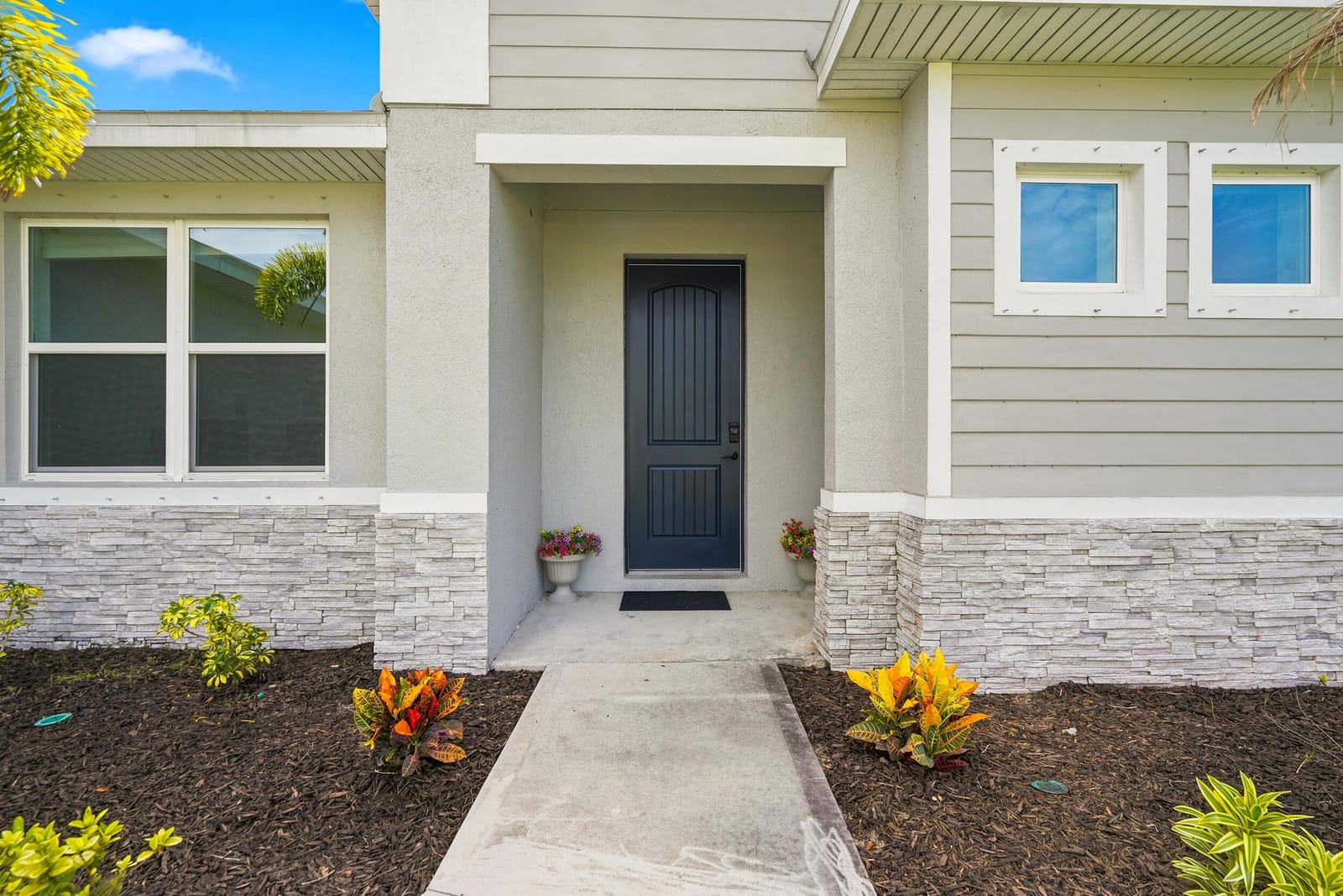 4671 SW Albacore Street — photo 5